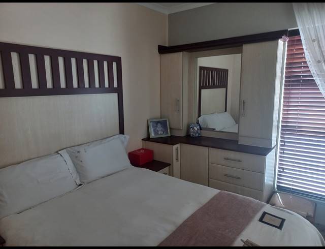 3 BEDROOM APARTMENT BLOCK FOR SALE IN UMGENI PARK